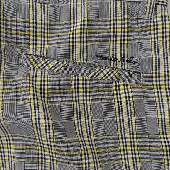Travis Mathew Beck Shorts Mens Size 32 Plaid Golf EUC - Picture 6 of 8